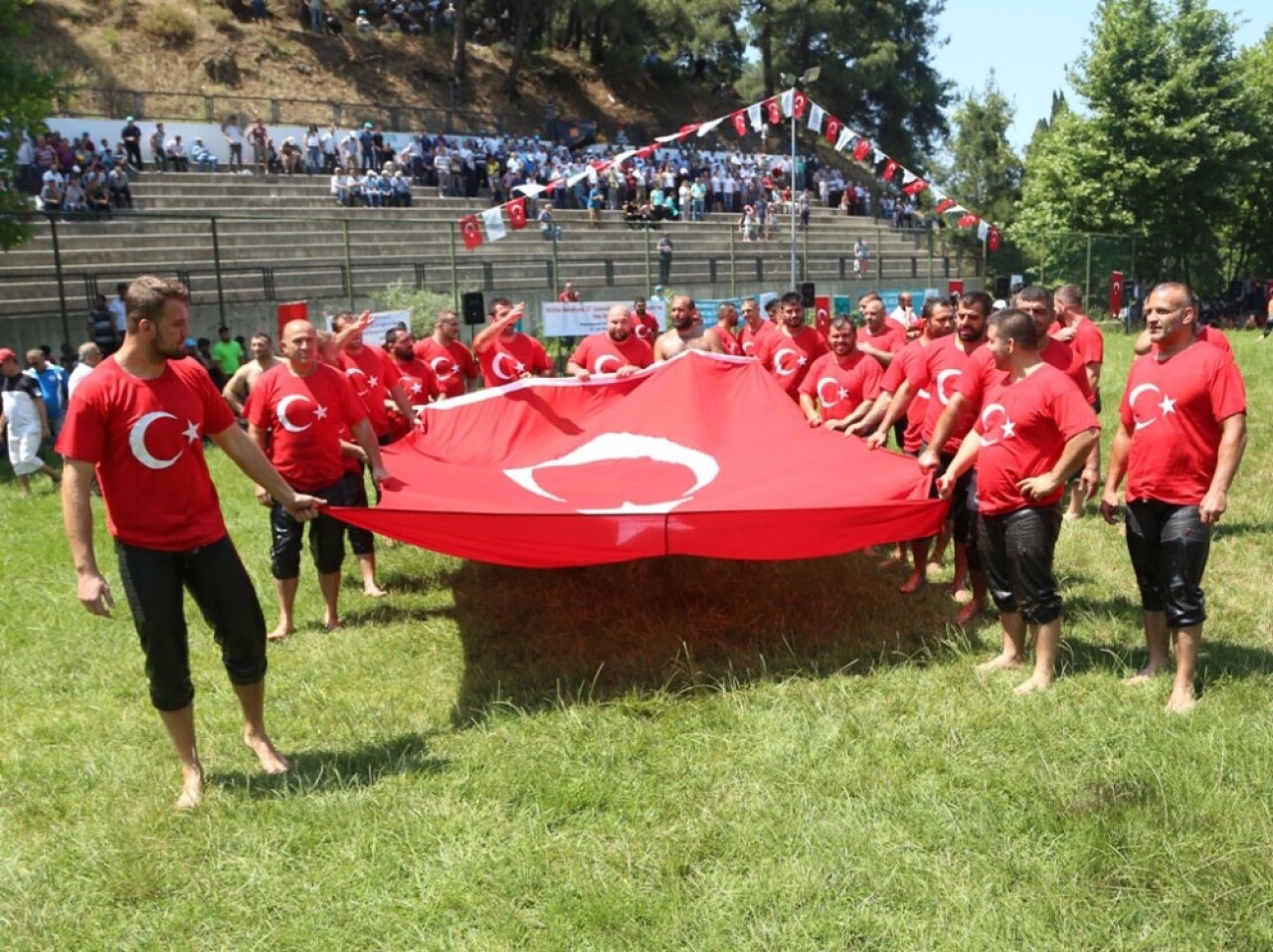 Çalı’da altın kemerin sahibi İsmail Balaban