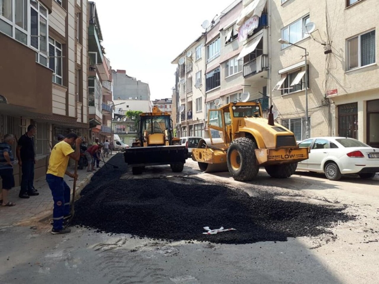 Erdek’te doğalgaz çalışmalarına devam