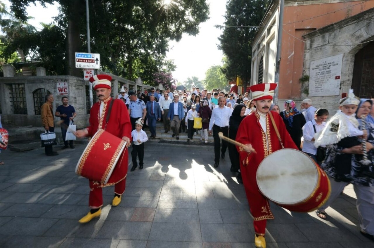 Eyüpsultanlı gençler Buray konseriyle coştu