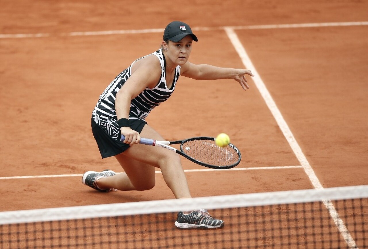 Fransa Açık’ta kadınlar finalin adı: Barty - Vondrousova