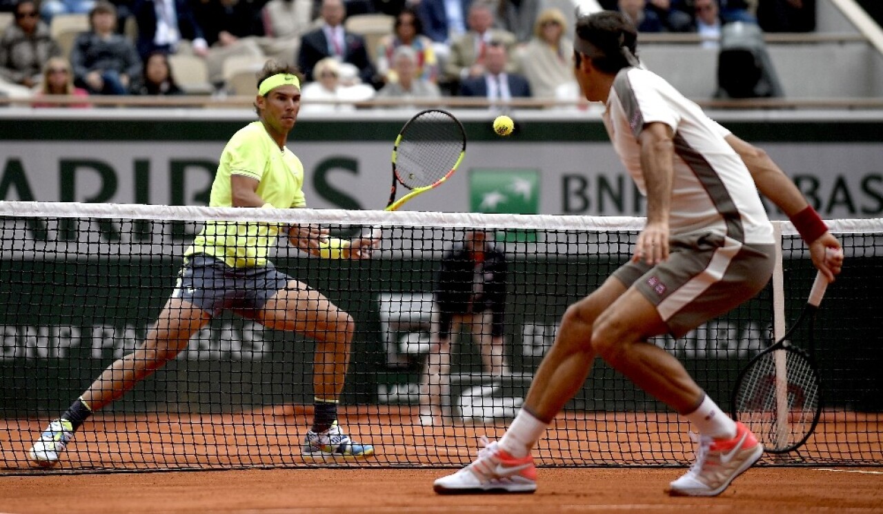 Fransa Açık’ta Nadal, Federer’i geçerek finale yükseldi