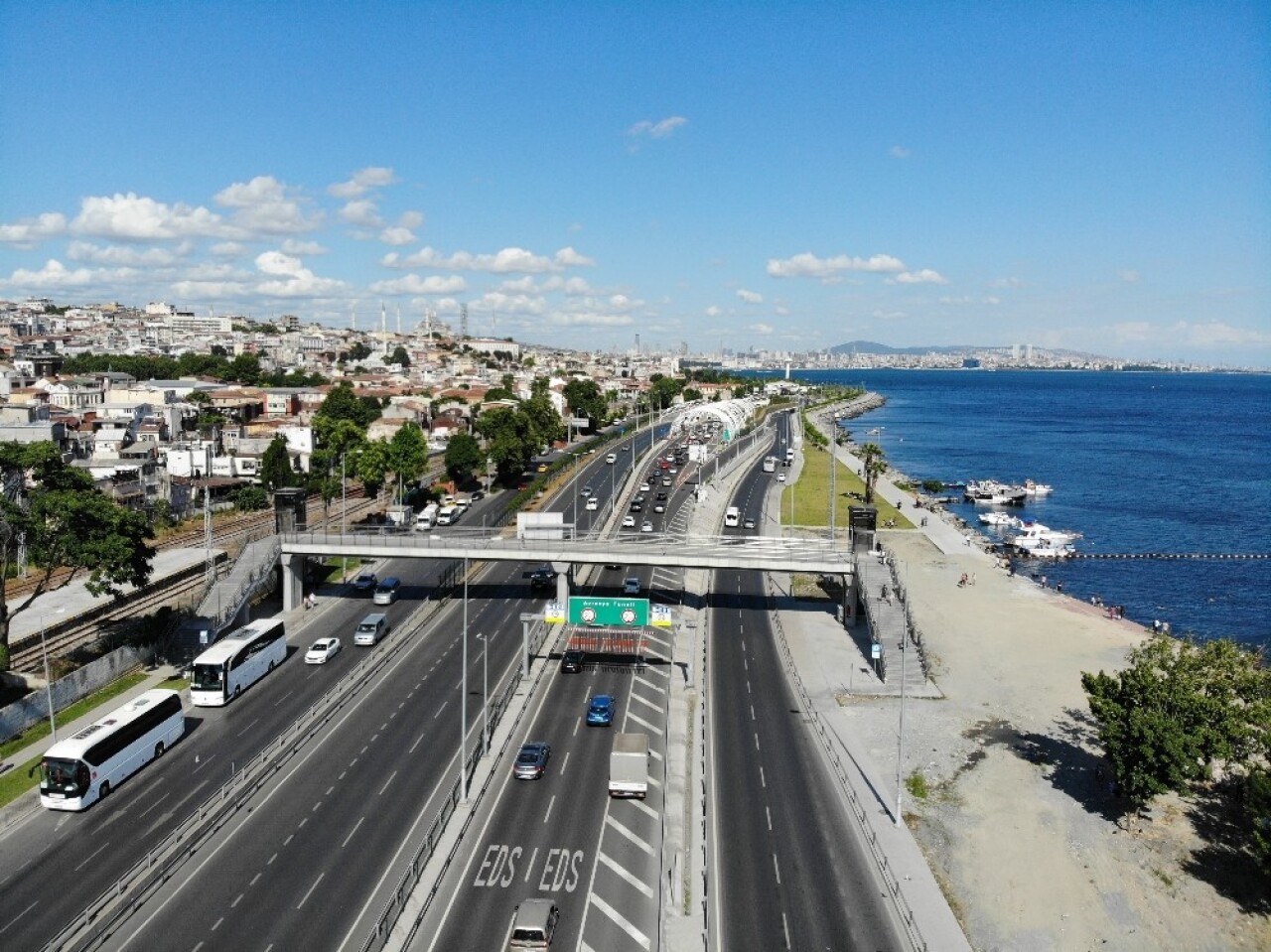 FSM’deki çalışma Avrasya Tüneli girişinde yoğunluk oluşturdu