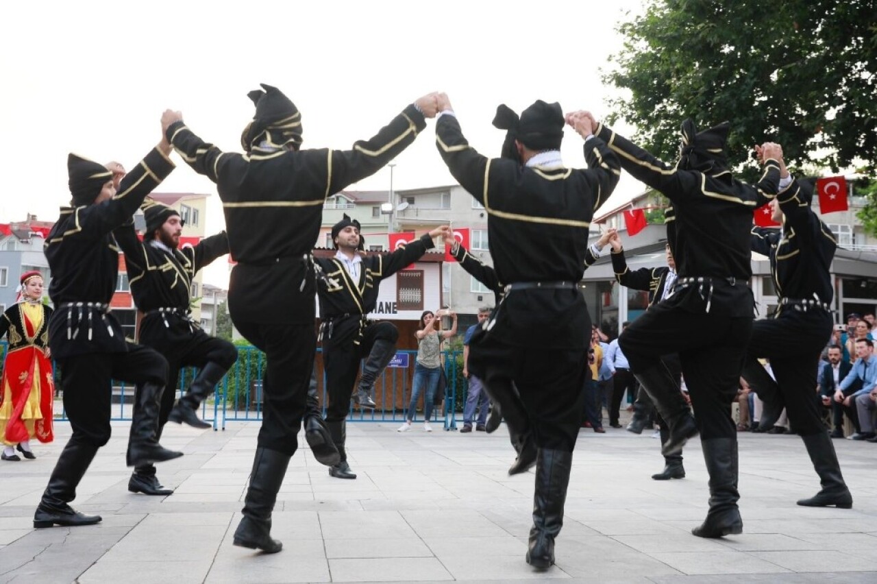 Kiraz Festivali coşkuyla başladı