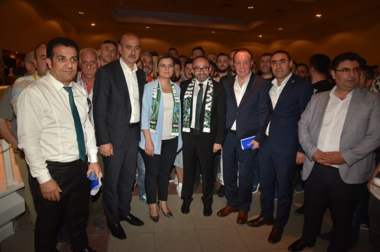 Kocaelispor’da yeni başkan Üzülmez oldu