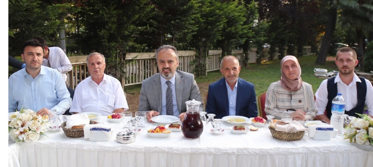 Makedonyalı gençlere Aktaş morali