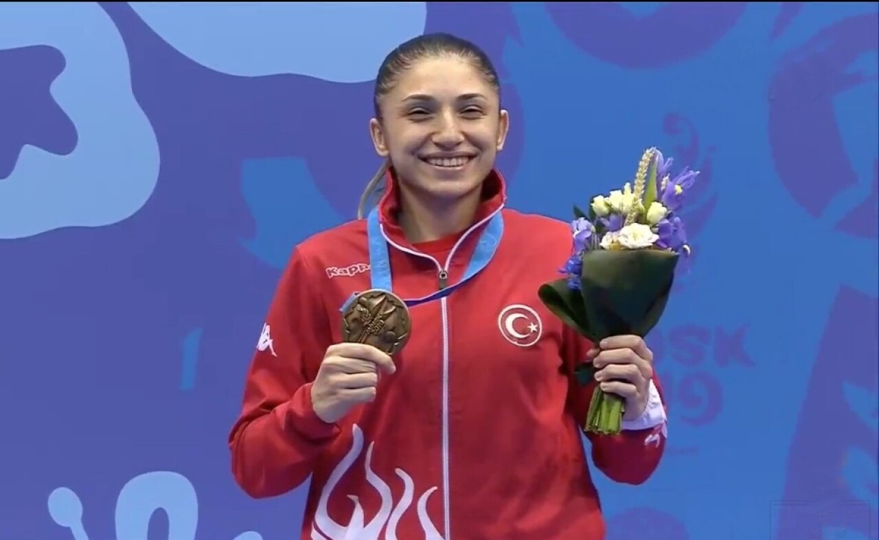 Serap Özçelik’ten gümüş, Merve Çoban’dan bronz madalya