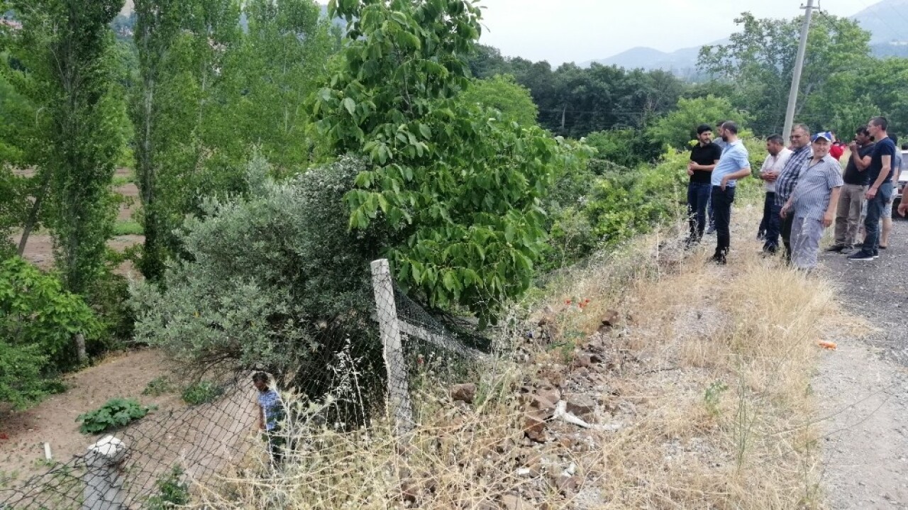 Sındırgı’da trafik kazası 3 yaralı