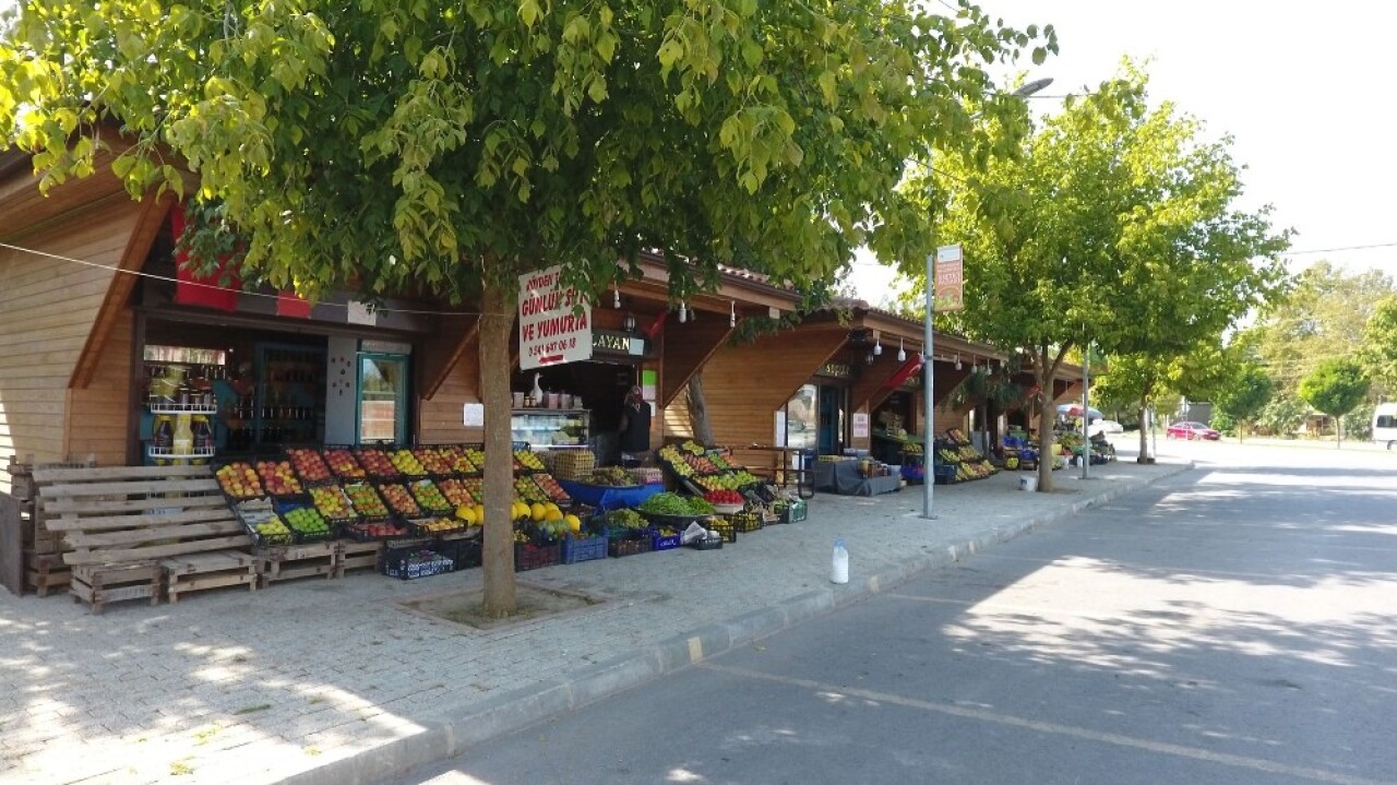 Ucuz ve taze gıdanın adresi üretici pazarı