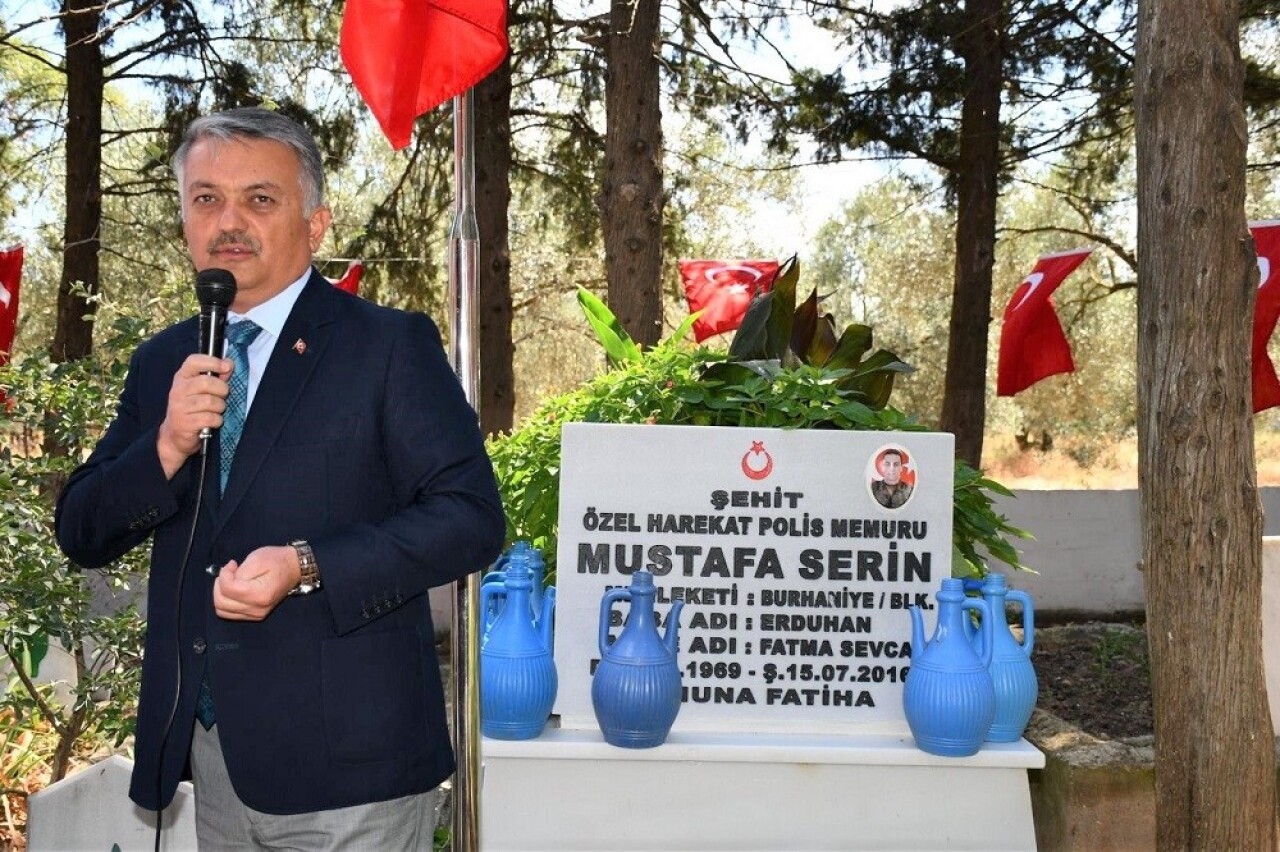 15 Temmuz Şehidi Özel Harekat Polis Memuru Serin mezarı başında anıldı