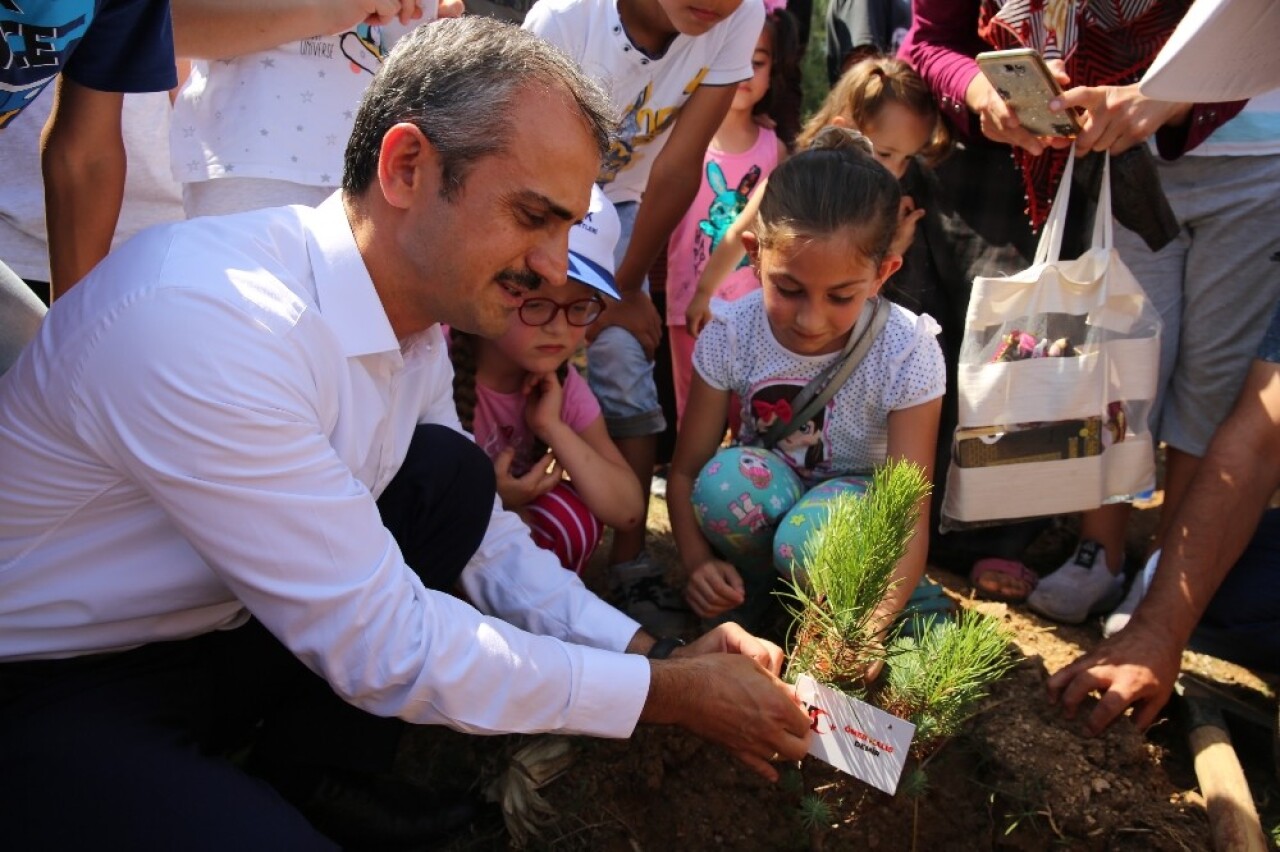 15 Temmuz şehitleri fidanda yaşayacak