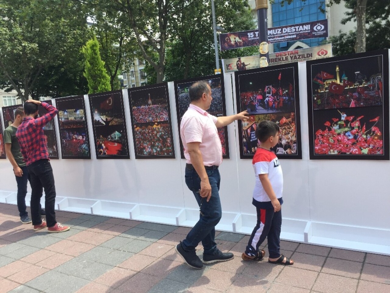 15 Temmuz’u anlatan fotoğraflar 3’üncü yıldönümünde Sultangazi’de sergileniyor