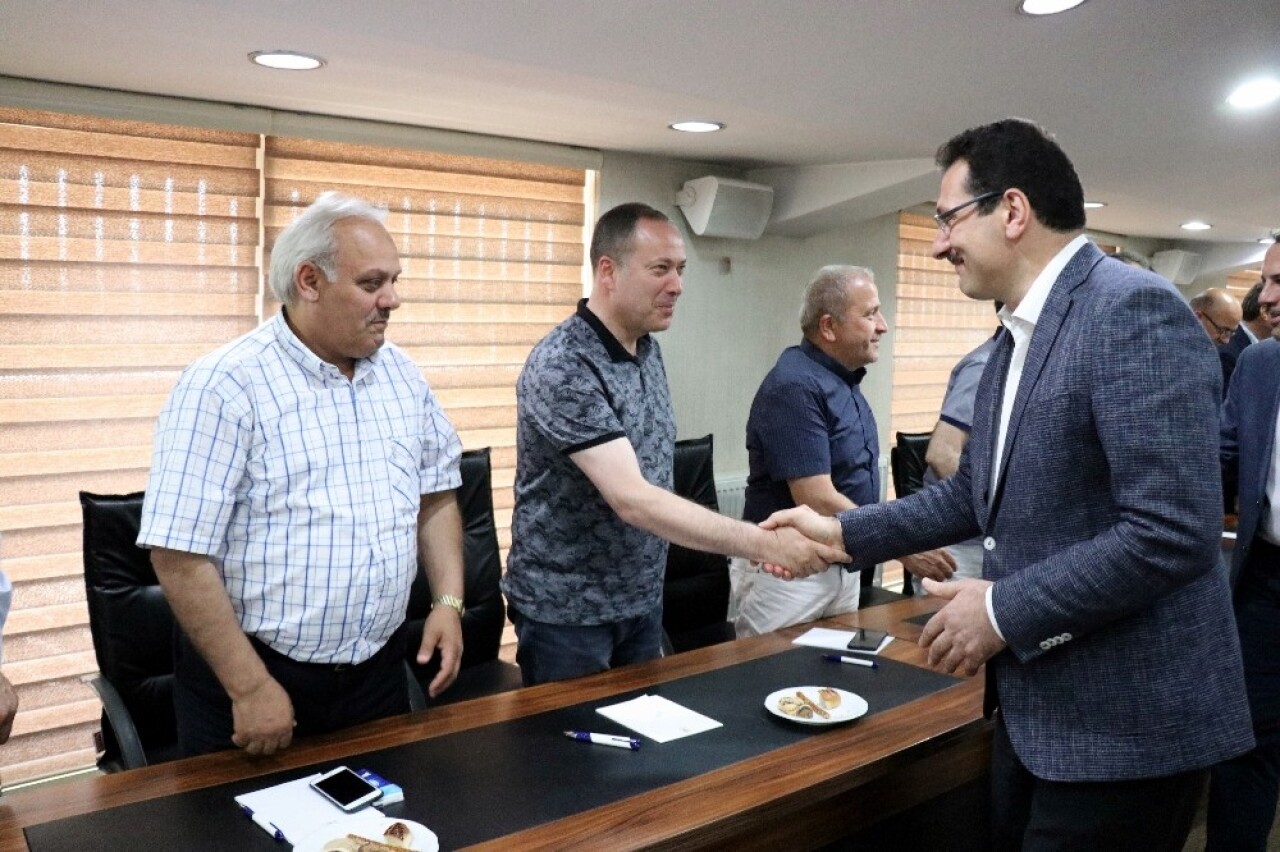Ali İhsan Yavuz Sakarya’da belediye başkanlarıyla buluştu