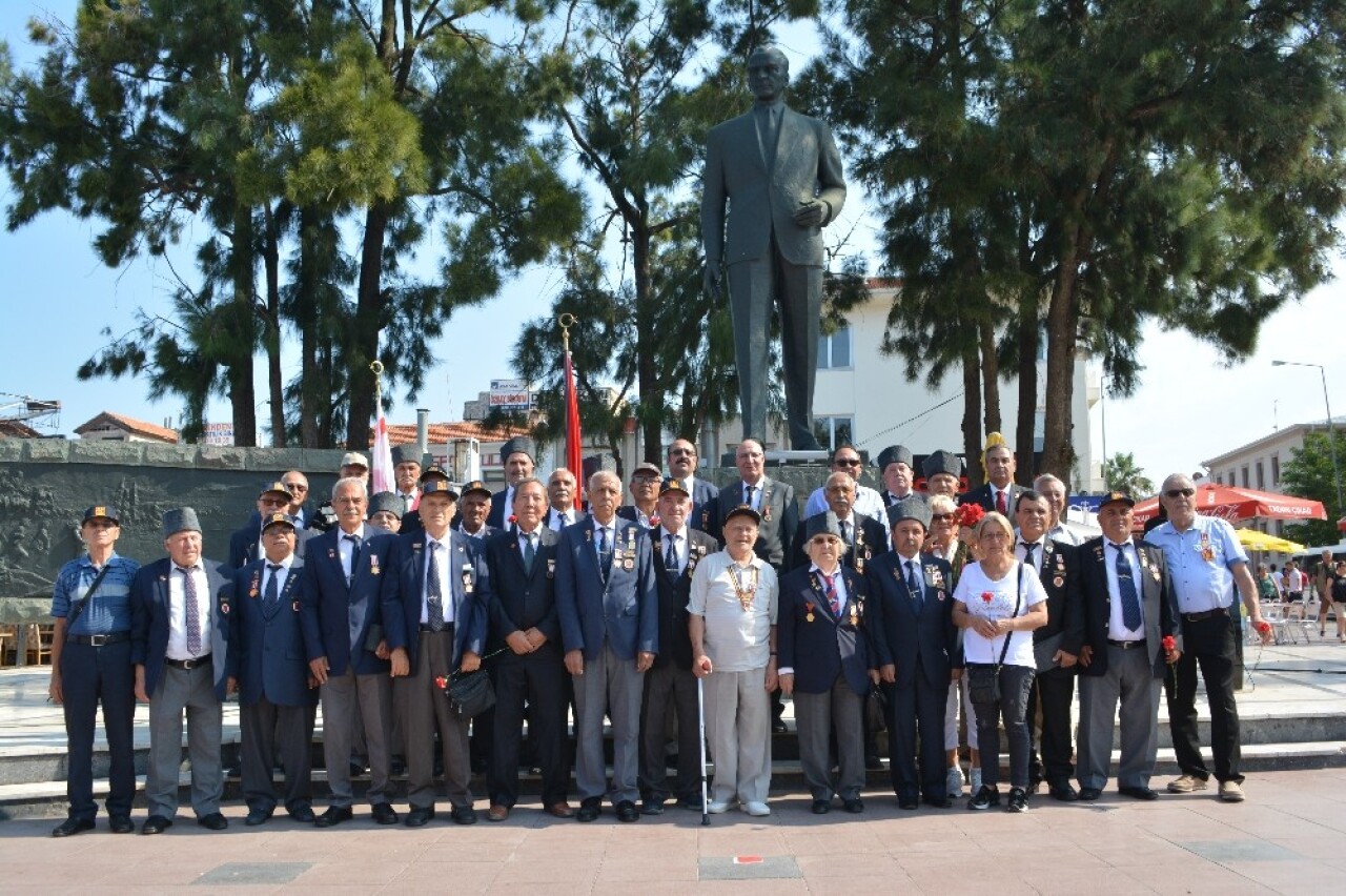 Ayvalık’ta Kıbrıs Barış Harekâtı’nın 45. yıldönümü unutulmadı