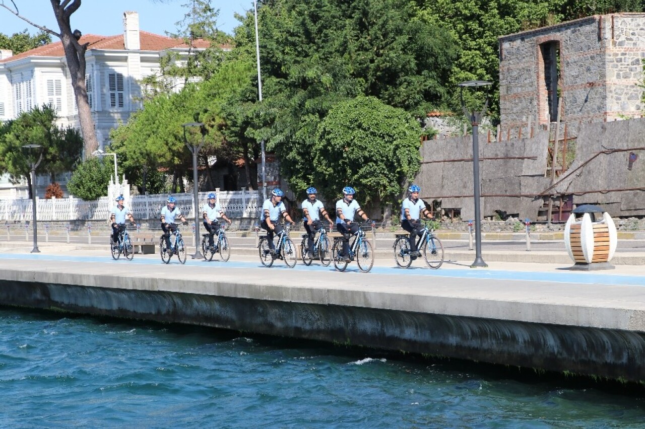 Beykoz’da bisikletli zabıtalar görevde