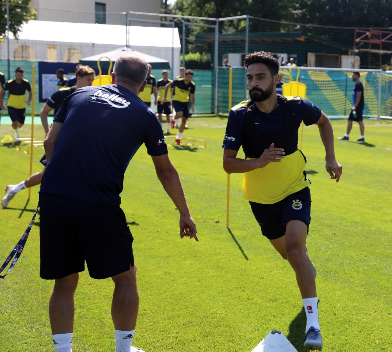 Fenerbahçe, günün ilk çalışmasını tamamladı