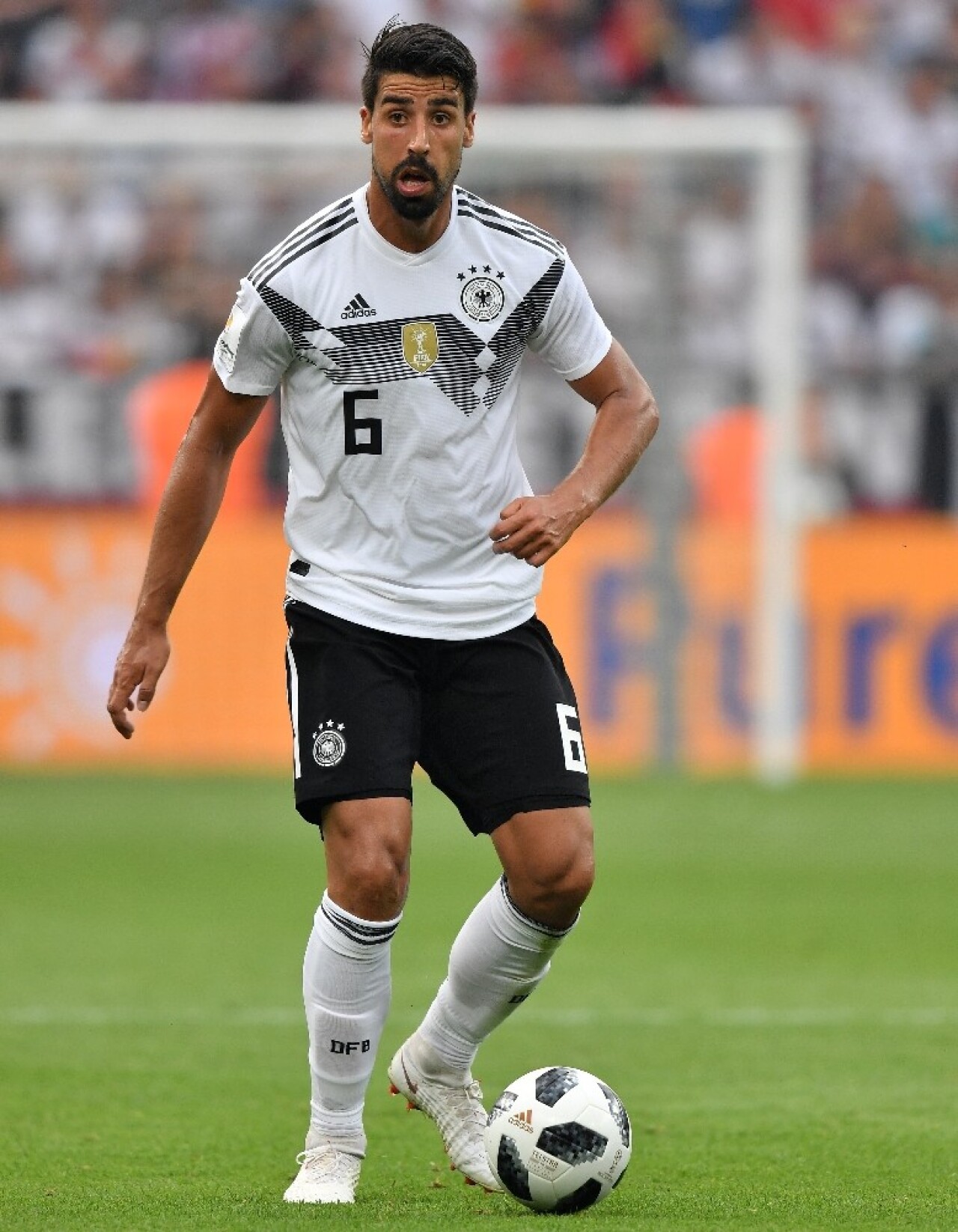 Fenerbahçe’de Khedira sesleri