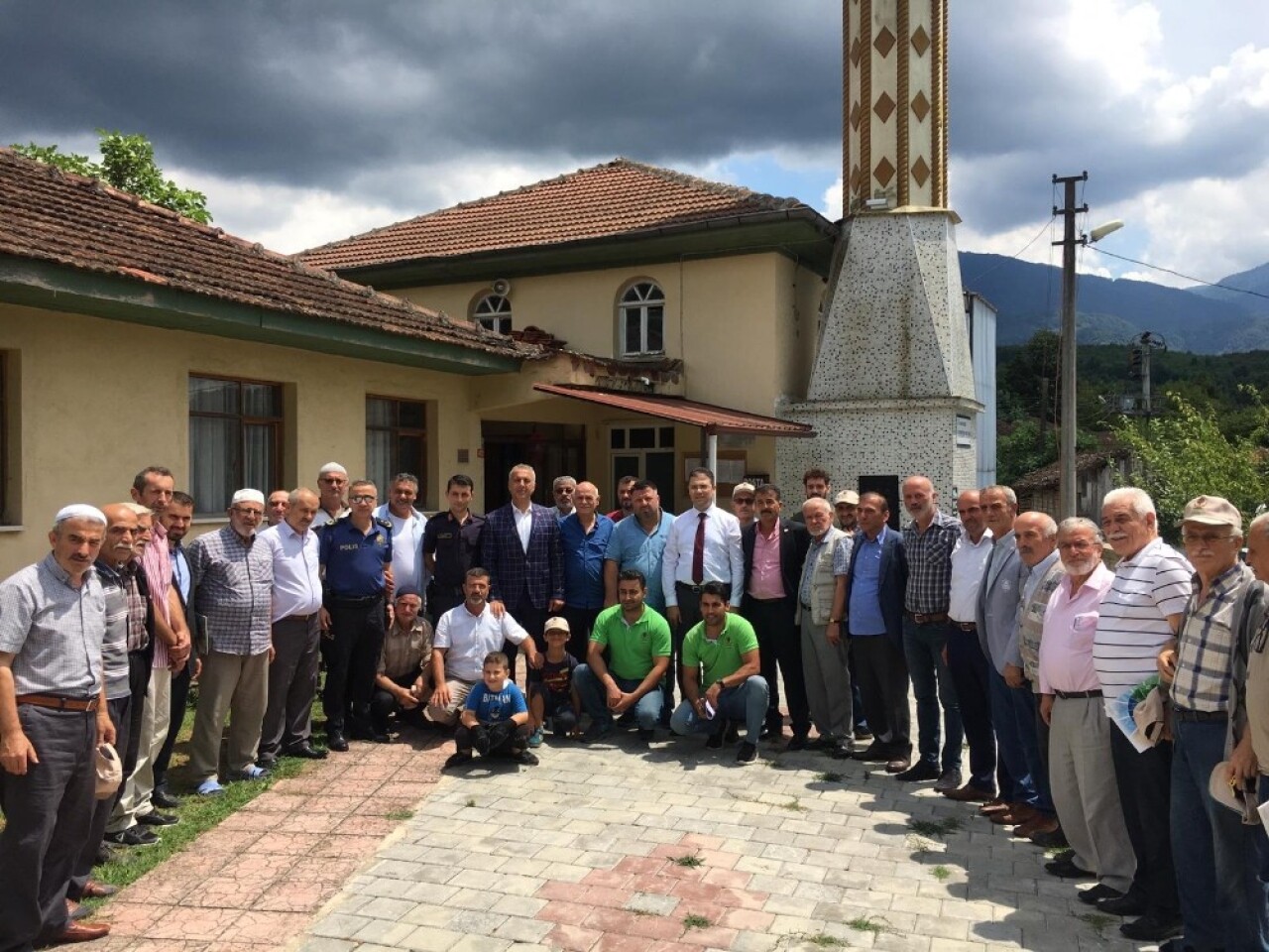 Hendek’te geleneksel mahalle buluşmaları devam ediyor