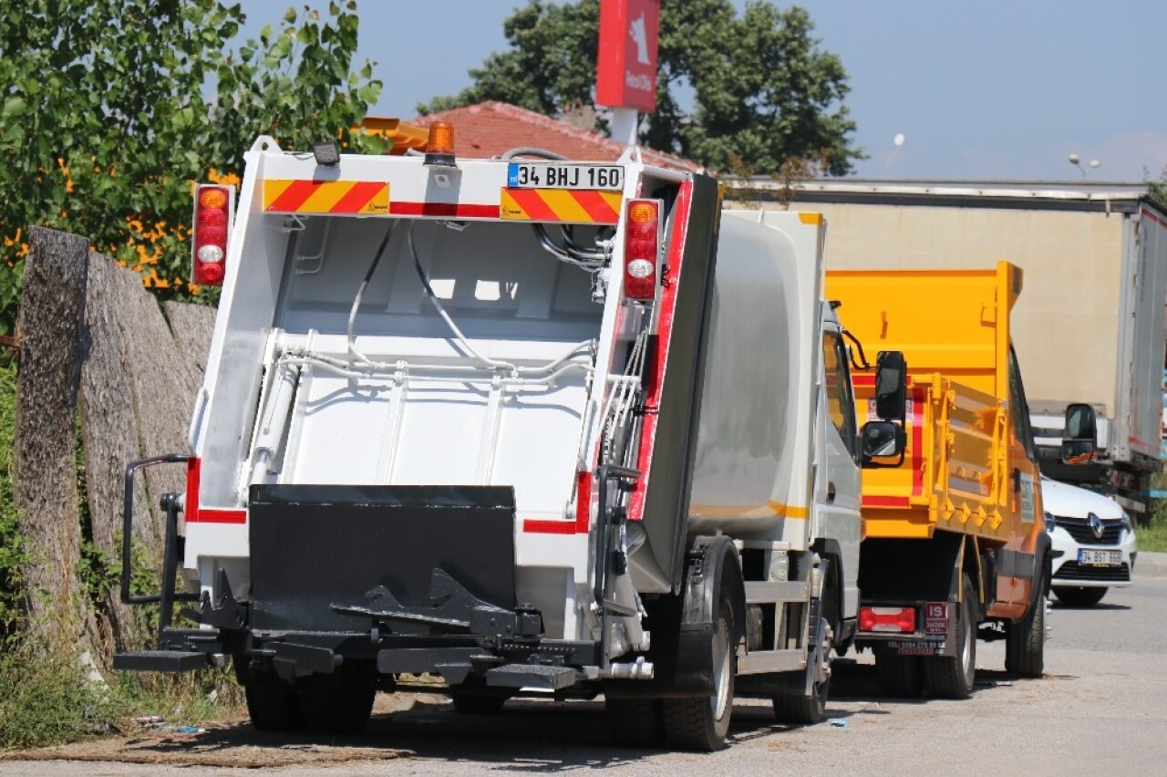 İBB’ye ait araçların Sakarya’da olduğu iddiası yalan çıktı