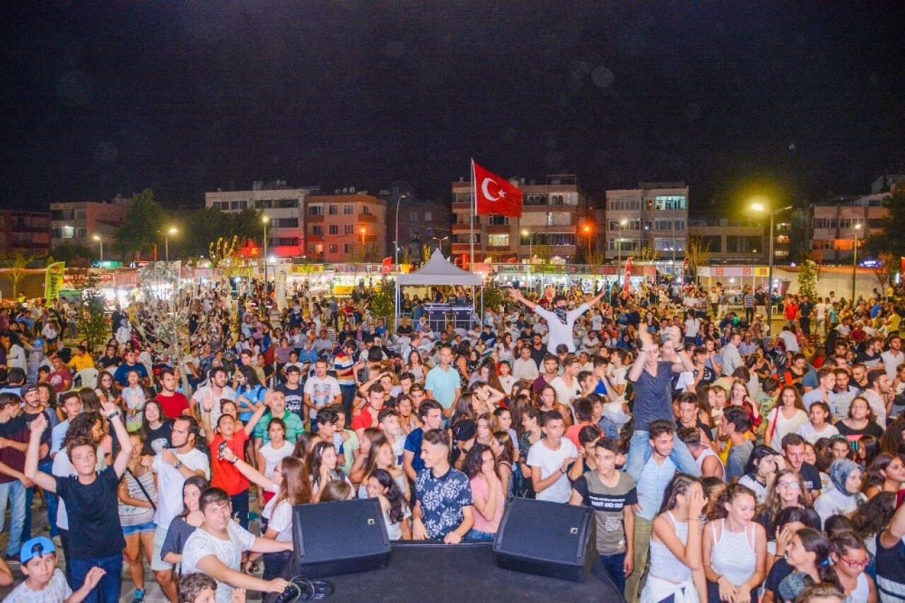 Karacabey Ihlamur Festivali başlıyor