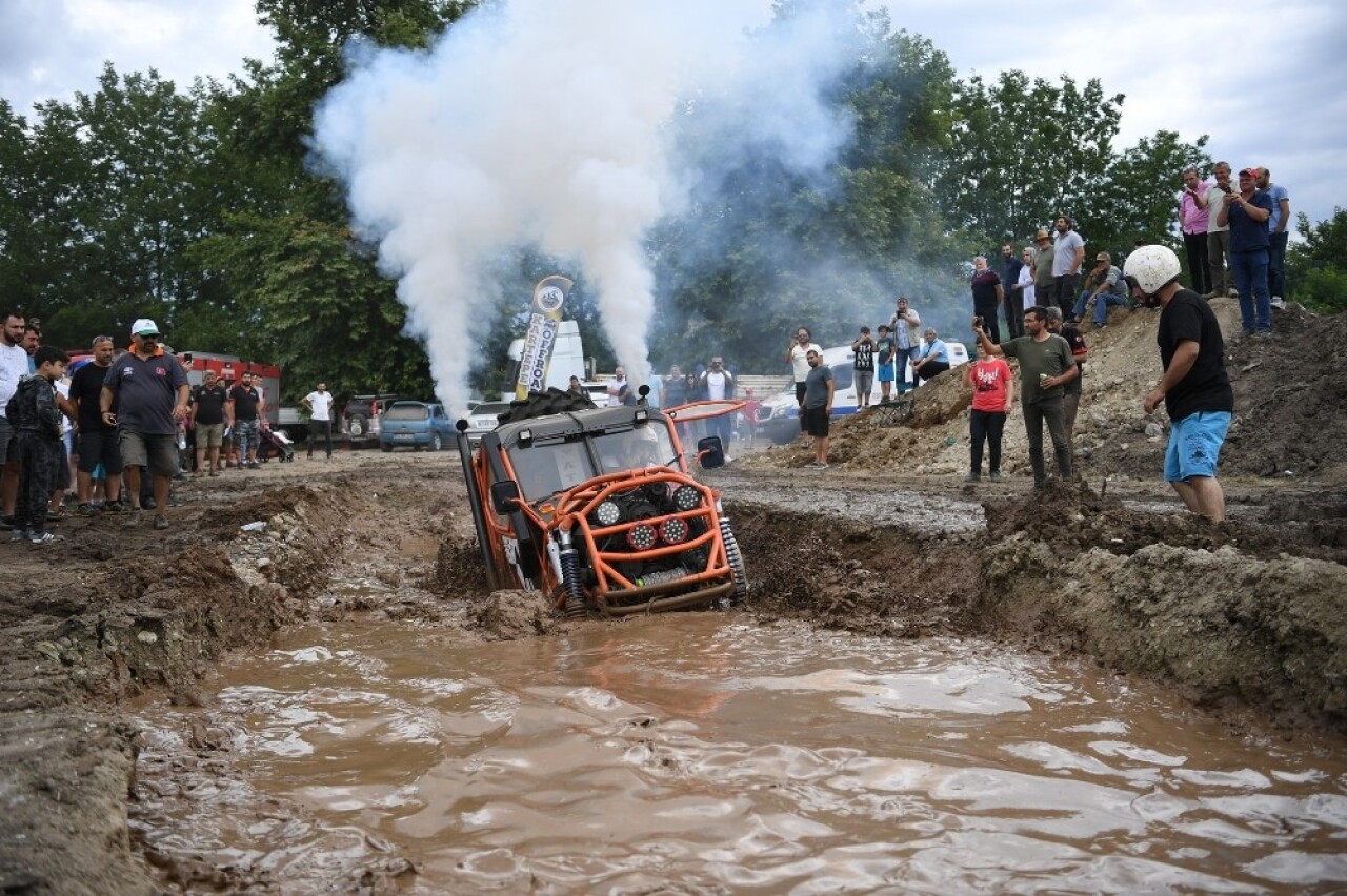 Kartepe’de Off-Road heyecanı nefes kesti