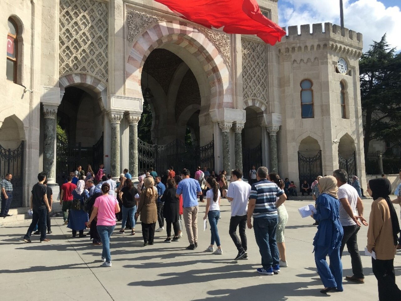 Öğretmen adayları KPSS’de ter döktü