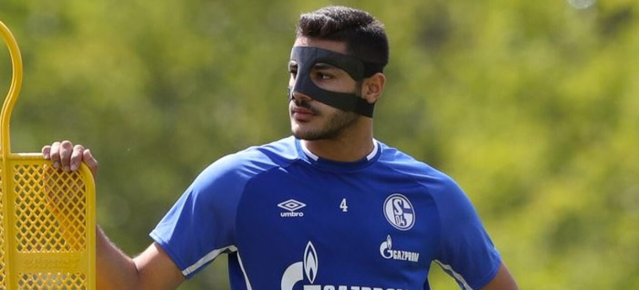 Schalke 04’e yeni transfer olan Ozan Kabak sakatlandı