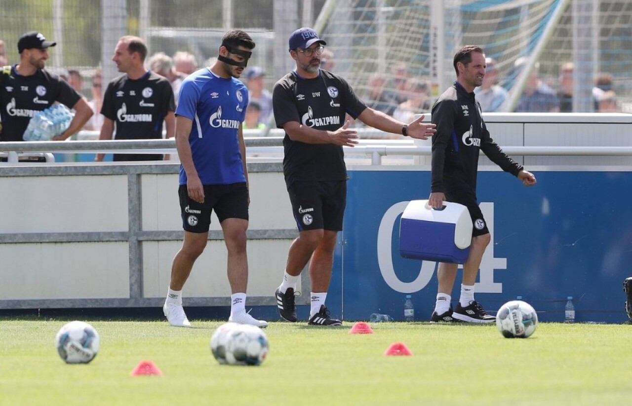 Ozan Kabak, Schalke 04 ile ilk idmanına çıktı