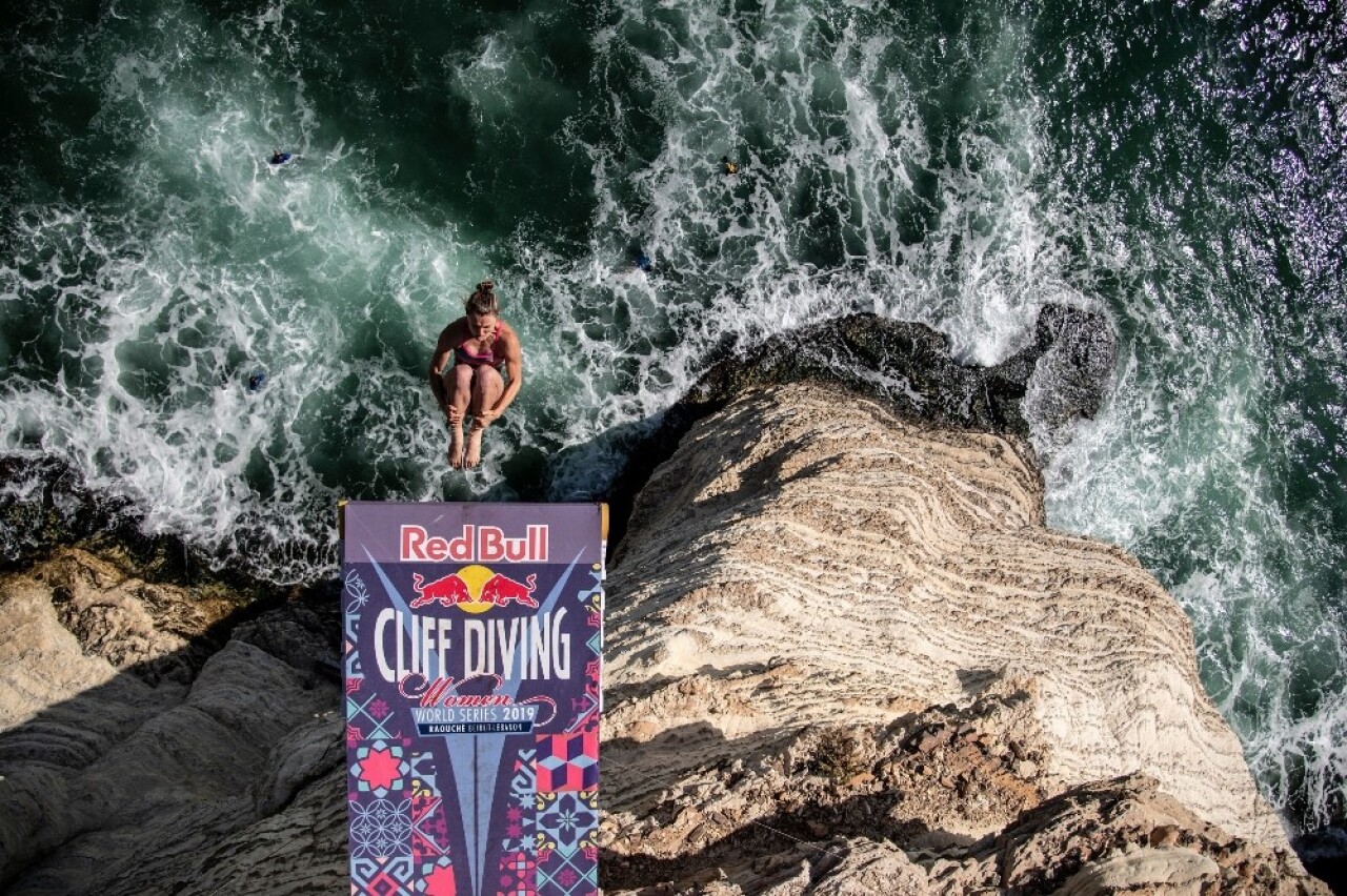 Red Bull Cliff Diving’de şampiyonlar geleneği Lübnan’da da bozmadı