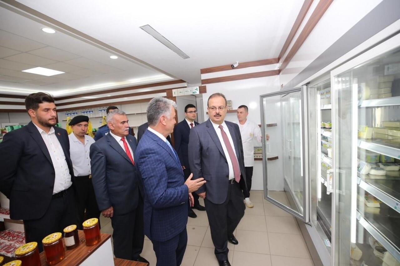 Vali Canbolat ‘BESAŞ Süt Dünyası’nda