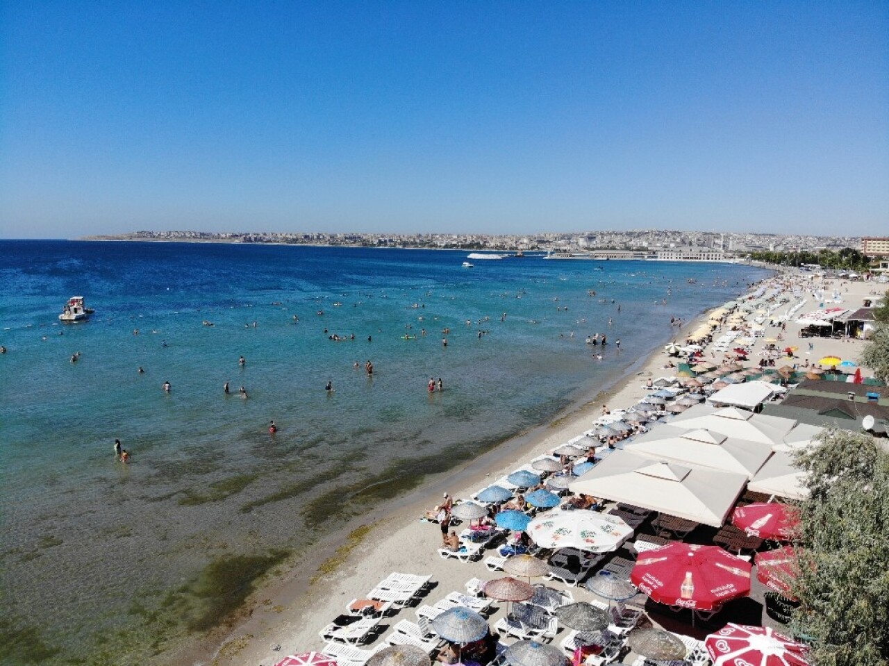 Bayramın son gününde İstanbullular plajlara koştu