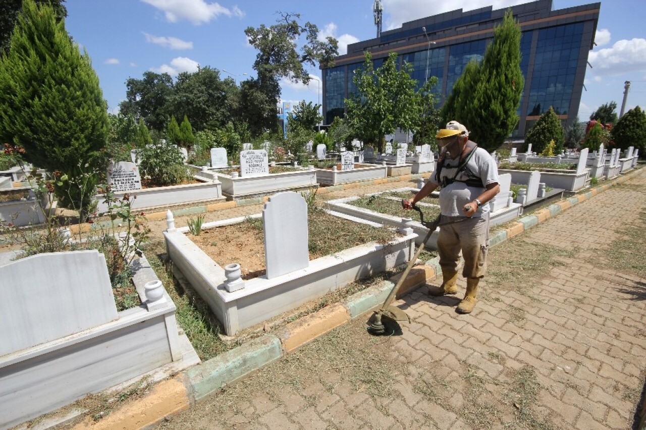 Çayırova’da bayram hazırlıkları sürüyor