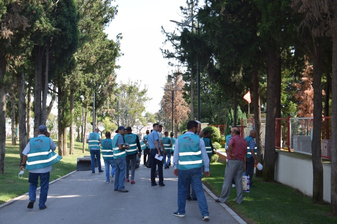 Denetimli yükümlülerden çevre temizliği