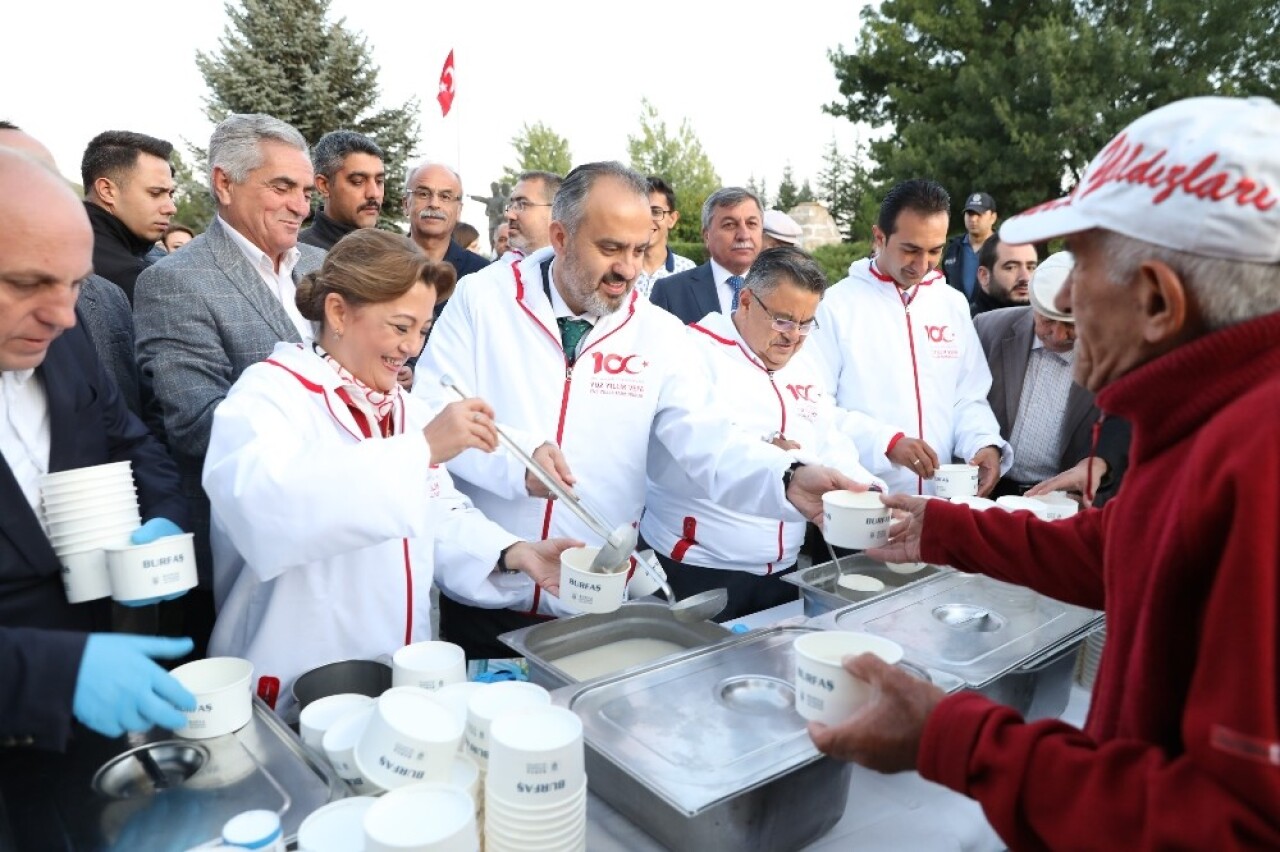 Dumlupınar’dan Bursa’ya zafer coşkusu