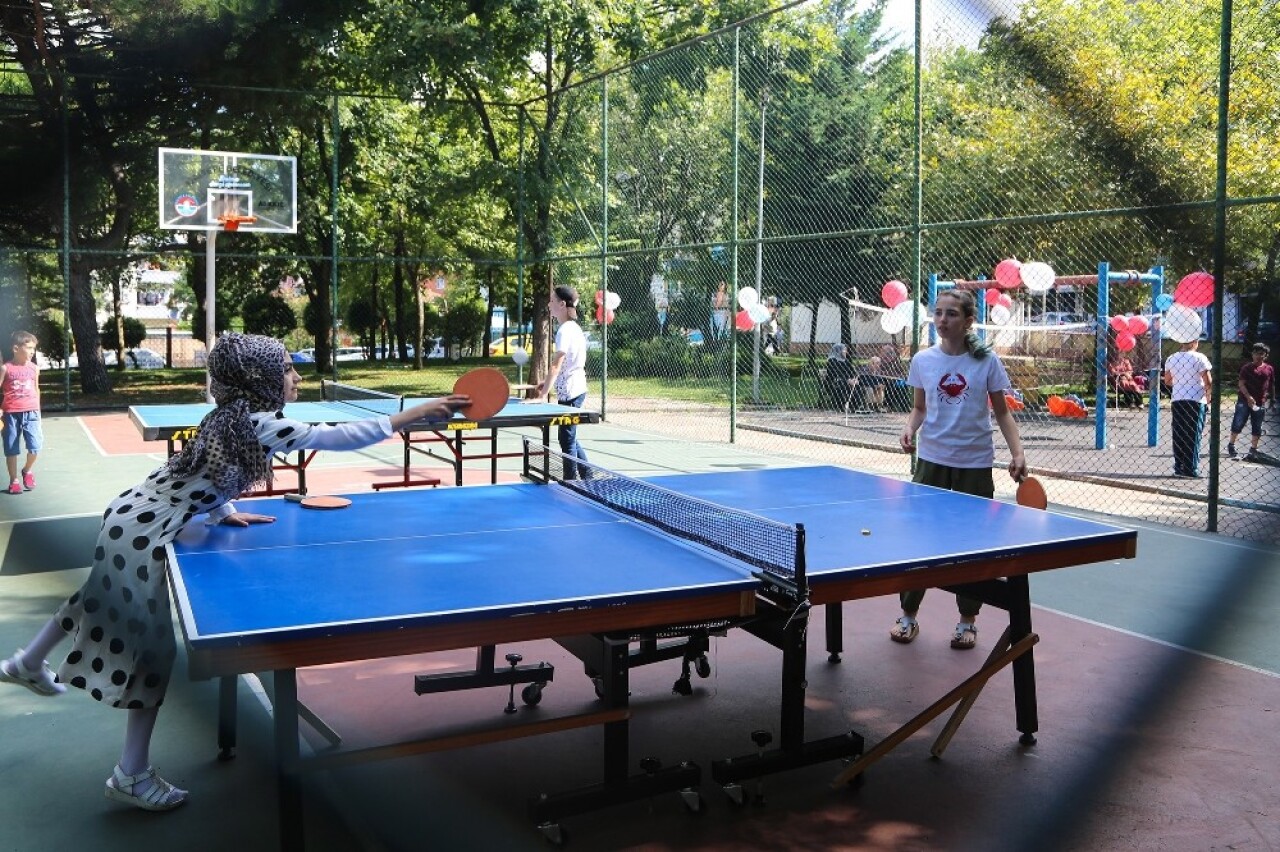 Maltepeli çocuklar, sosyal medyayı bırakıp sokağa koştular