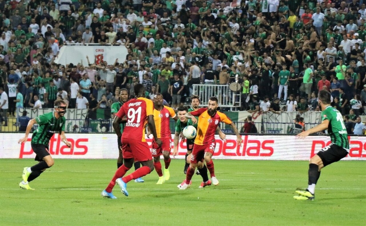 Spor Toto Süper Lig: Denizlispor : 0 - Galatasaray: 0 (Maç devam ediyor)