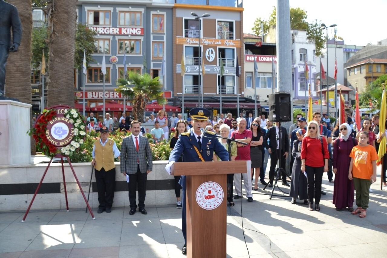 Zafer Bayramı’nda komutanın konuşması duygulandırdı