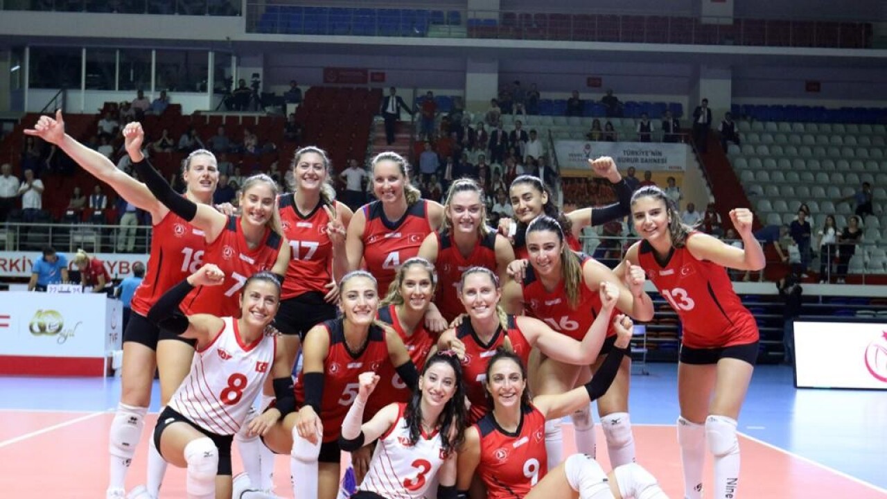 Türk Hava Yolları Kadın Voleybol Takımı, Balkan şampiyonu oldu