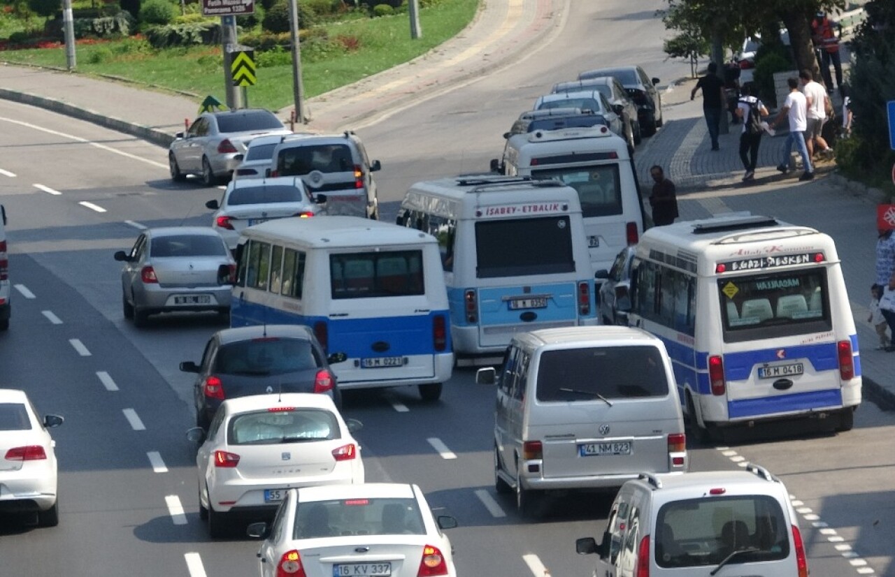 Başkan Aktaş, şehrin doğusundaki minibüsler için süre verdi