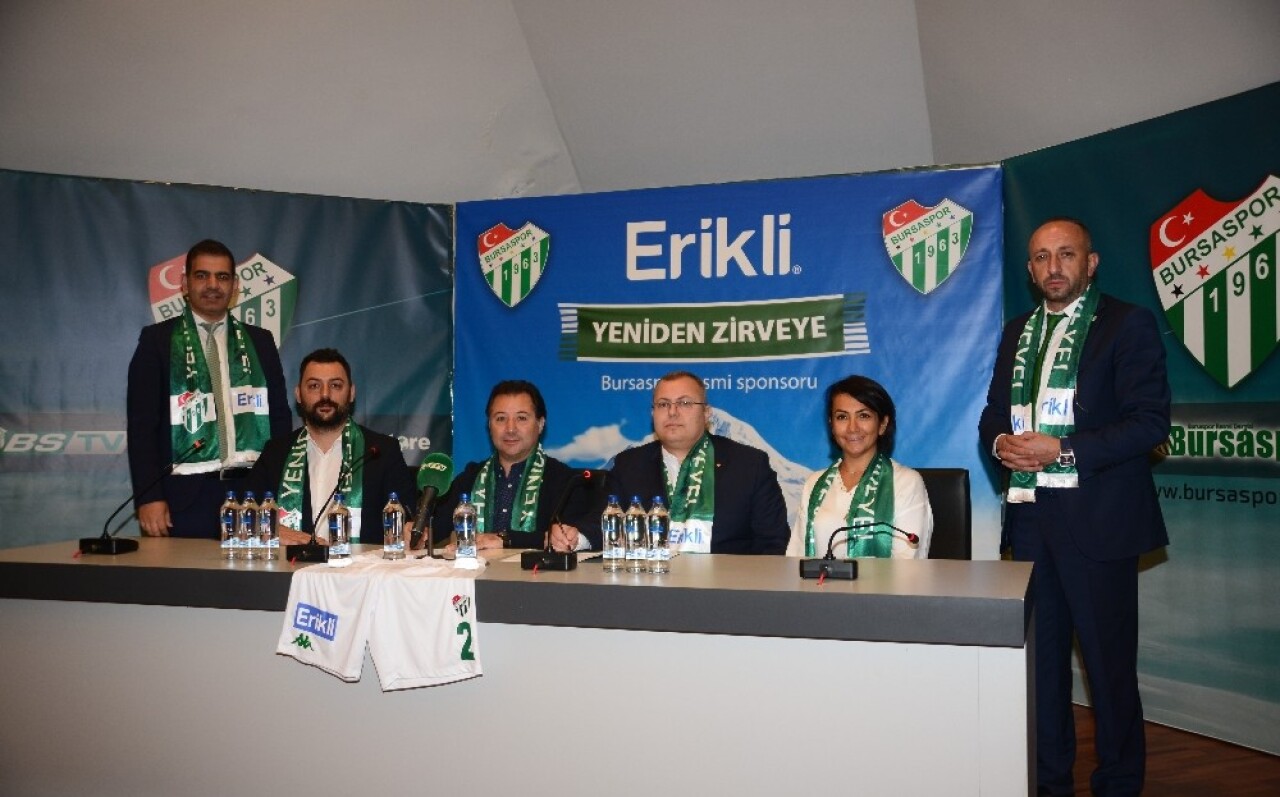 Bursaspor Erikli ile Yeniden Zirveye