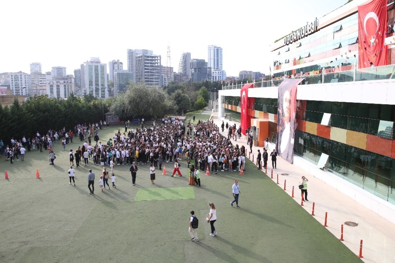 Doğa Koleji öğrencileri, yeni eğitim-öğretim yılına “merhaba” dedi