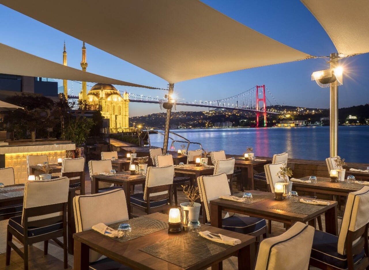 “Et Cetera On The Bosphorus” yeni menüsü ile misafirlerini bekliyor