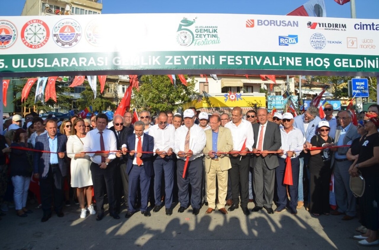 Gemlik’te on binler festival coşkusuna ortak oldu