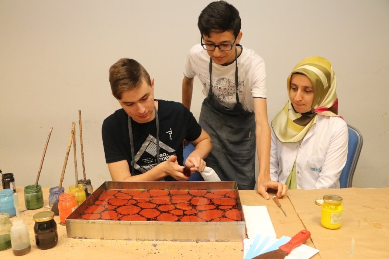 Gençlerden Akademi Lise’ye yoğun ilgi