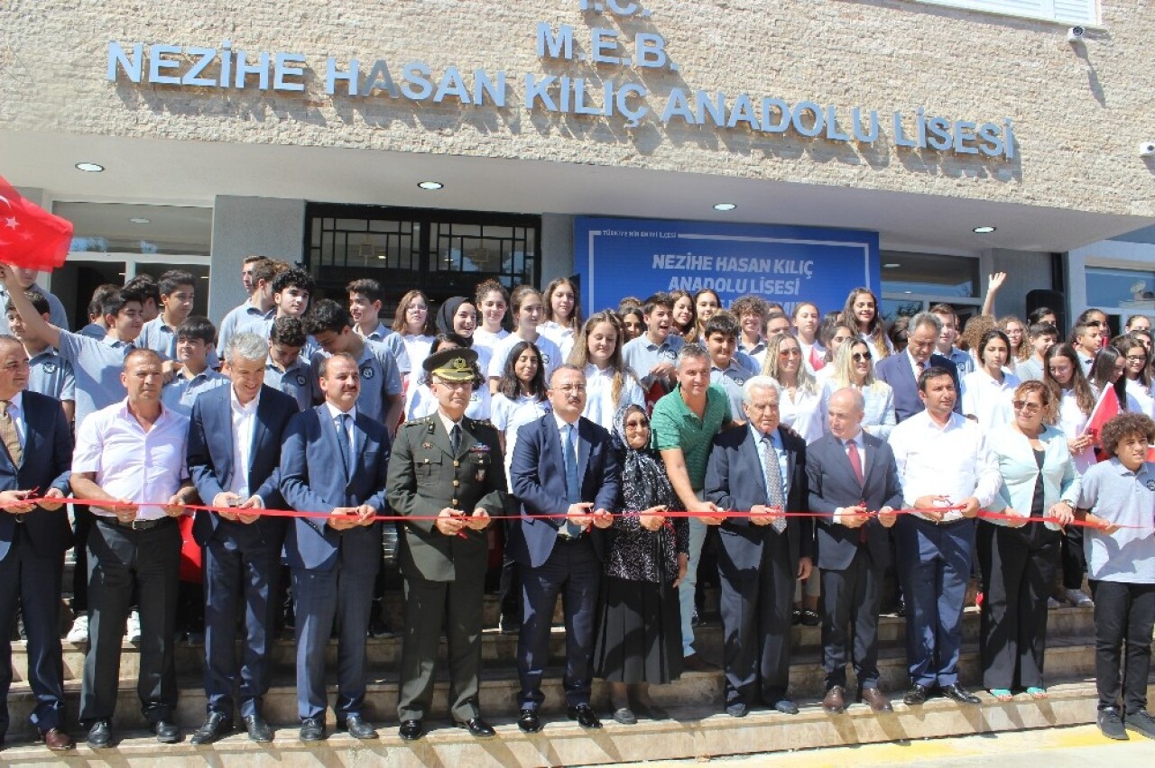 Nezihe Hasan Kılıç Anadolu Lisesi açıldı