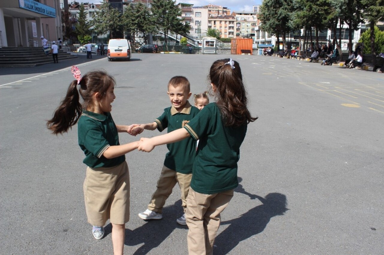 (Özel) Teyzesinin bağışladığı karaciğer sayesinde okula başladı