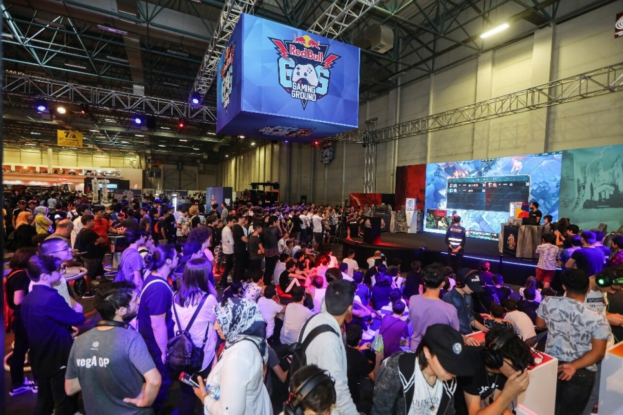 Red Bull Gaming Ground’a Gamex’te yoğun ilgi