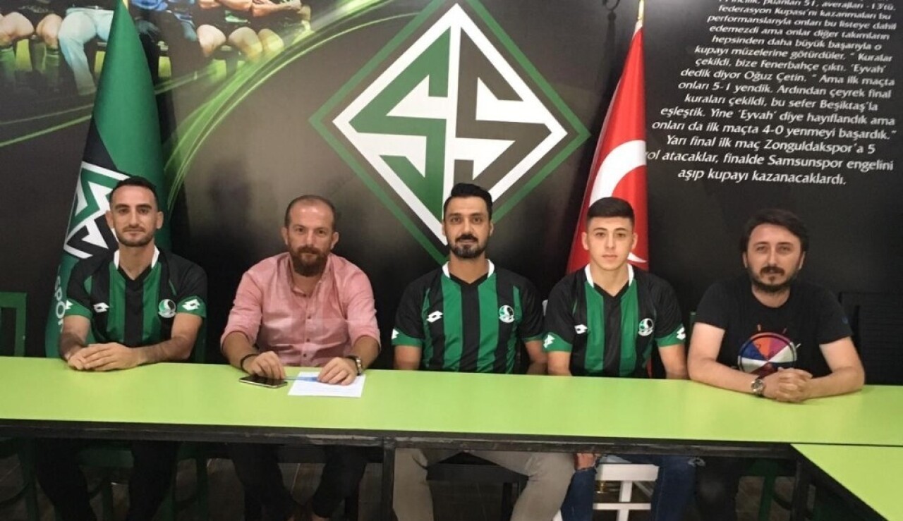 Sakaryaspor 18 futbolcuyu kadrosuna kattı