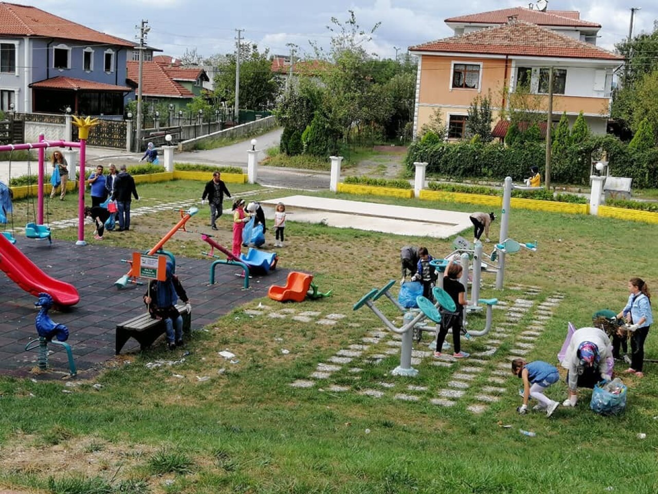 Sapanca Kent Konseyi Kadın Meclisi’nden iki anlamlı etkinlik