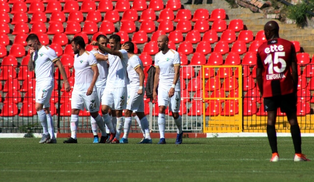 TFF 1. Lig: Fatih Karagümrük: 2 - Akhisarspor: 3