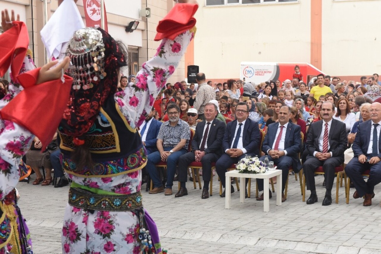 Topkapılı Mehmet Bey İlkokulu’nun açılışı yeni dönemin ilk günü yapıldı